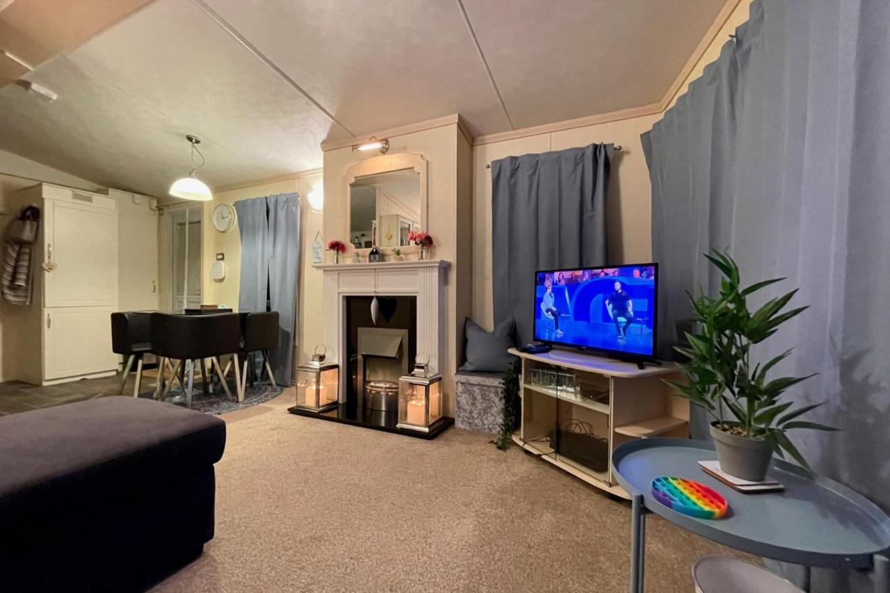 Modern Holiday Home #Skipsea Sands Static Hire Екстериор снимка